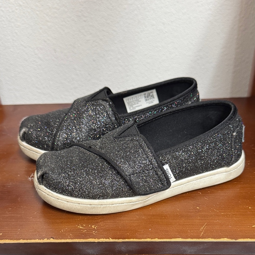 Toms Glittery Black Kids Sneakers